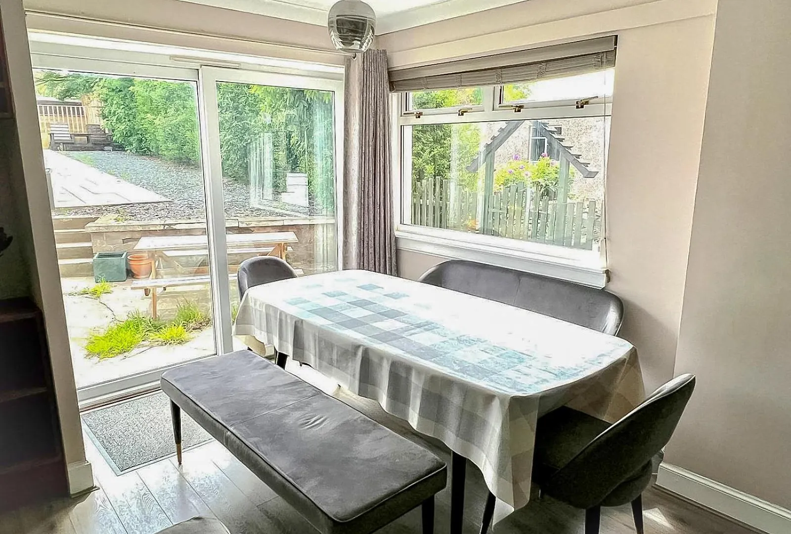 Apartment Immanuel House - Modern Luxury Victorian Home 1872 - Free Parking & Fast Fibre Optic Wifi Edinburgh
